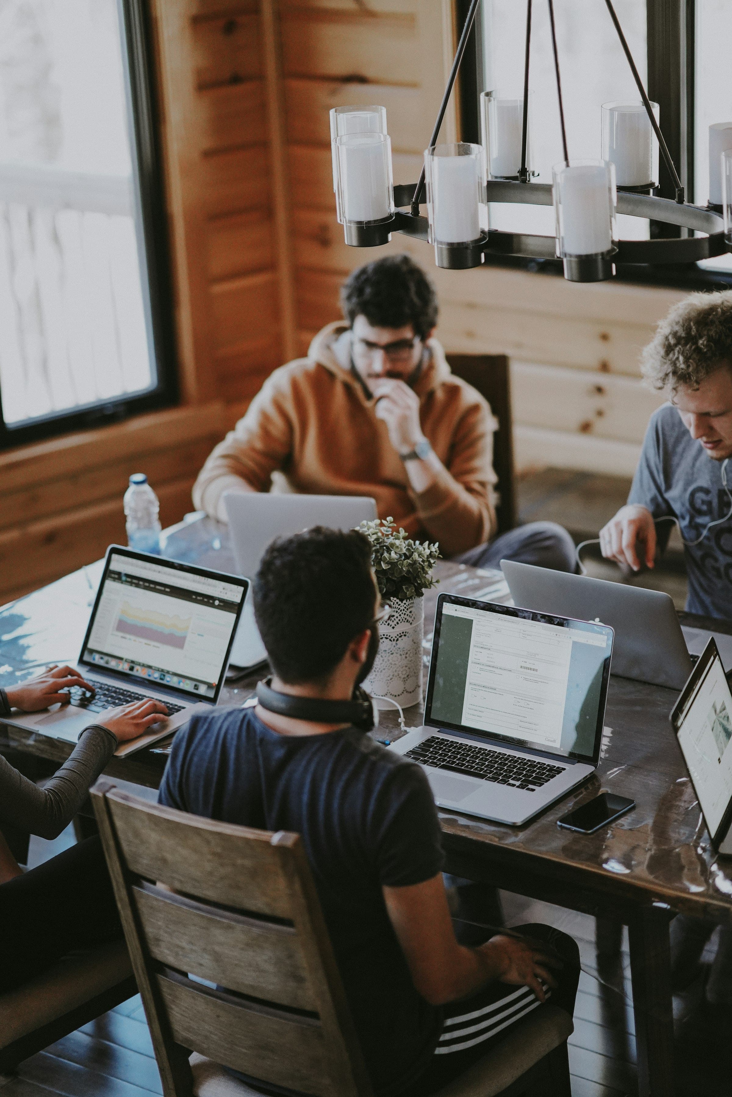 How to Leverage LinkedIn Content for AI Search Visibility
